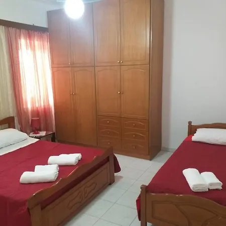 Vacation With A Private Garden * Saranda